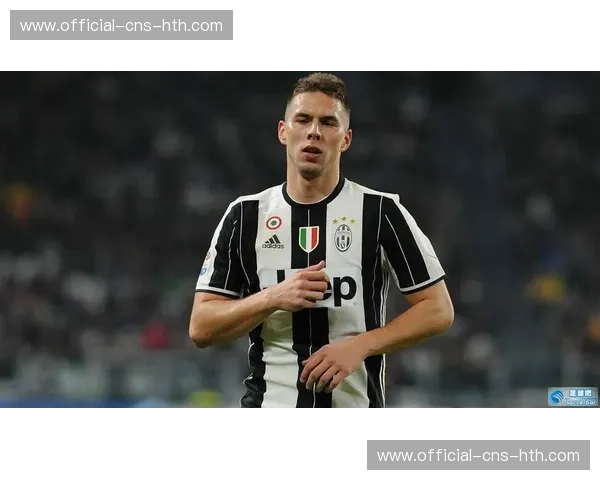 亚列姆丘克租借加盟里昂，合同含买断条款