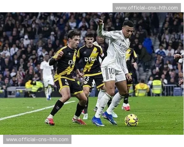 皇马欧冠失利后战术调整，姆巴佩领衔锋线对阵巴列卡诺